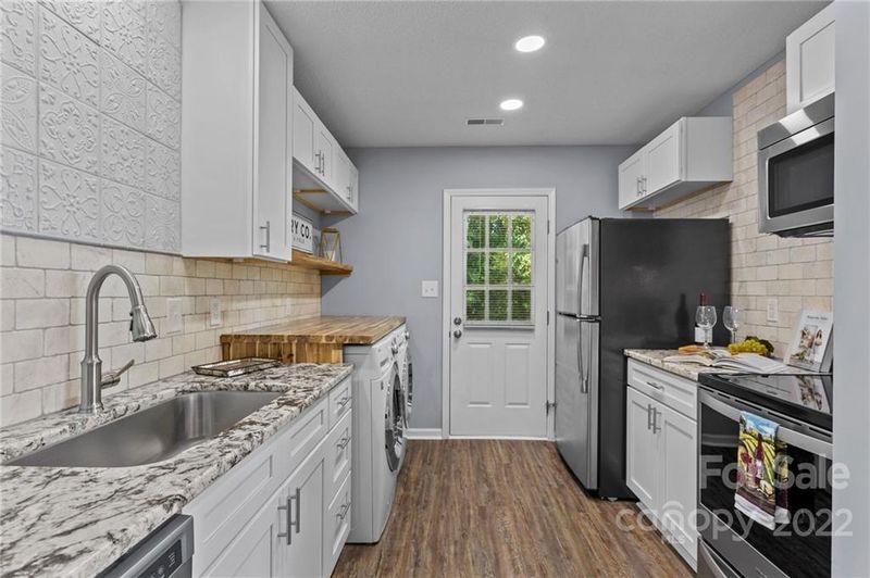 12304 Danby Rd, Pineville, NC 28134