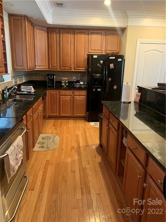 2375 Madeline Meadow Dr, Charlotte, NC 28217