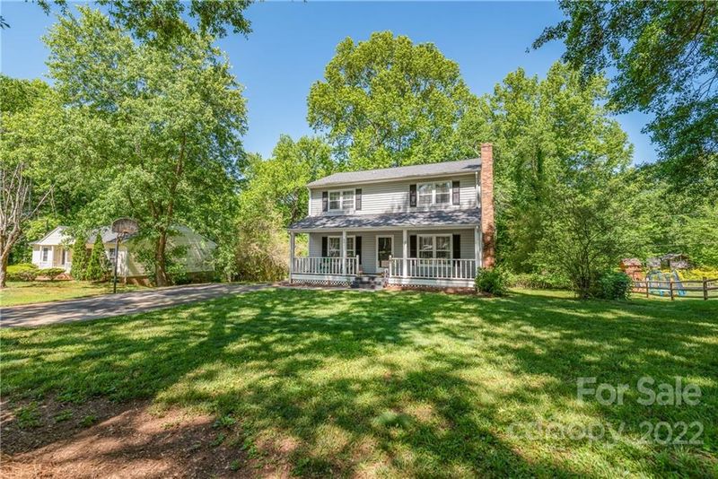 651 Ole Lamp Ln, Gastonia, NC 28056