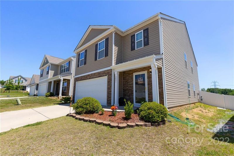 2824 Thomas Twig Dr #372, Dallas, NC 28034