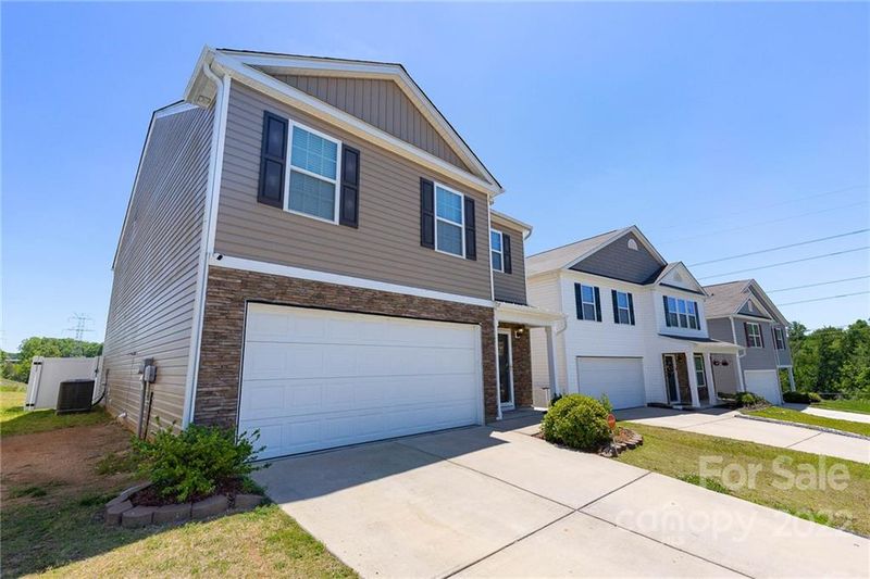 2824 Thomas Twig Dr #372, Dallas, NC 28034