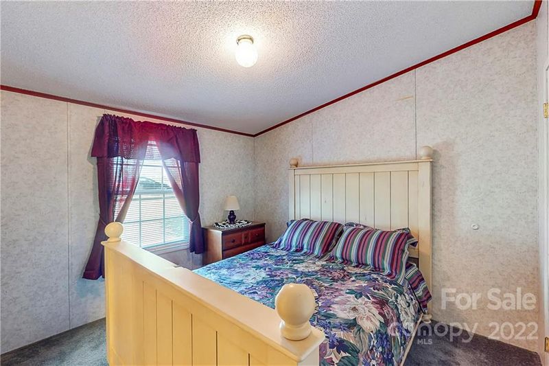 146 Battle Rd, Statesville, NC 28625