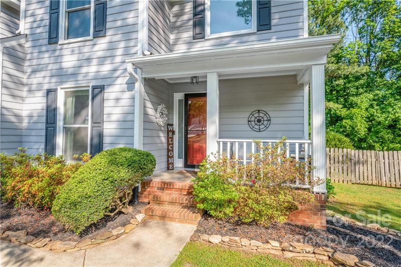 204 Edgewater Dr, Concord, NC 28027