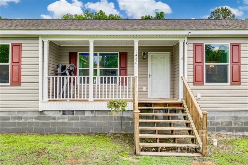 1460 Ira Roberts Dr, Lancaster, SC 29720