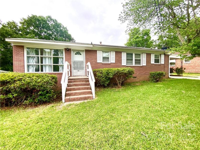 605 Rock St, Lancaster, SC 29720