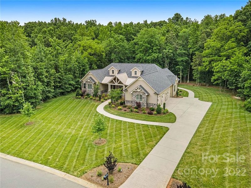 9631 Bales Ln, Charlotte, NC 28227