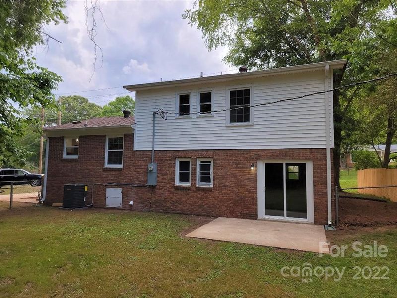1529 Edgewood Rd, Bessemer City, NC 28016