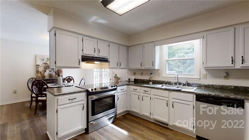 1884 Disney Ln, Newton, NC 28658