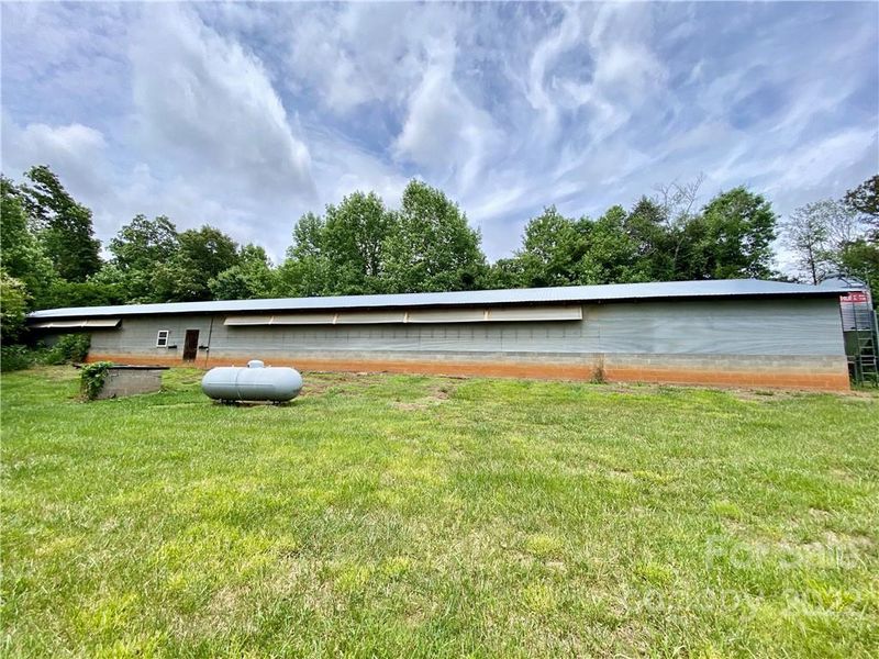 533 Indian Hill Rd, Olin, NC 28660