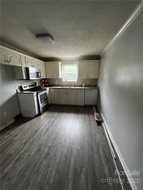 1 Maple Ave, Gastonia, NC 28054