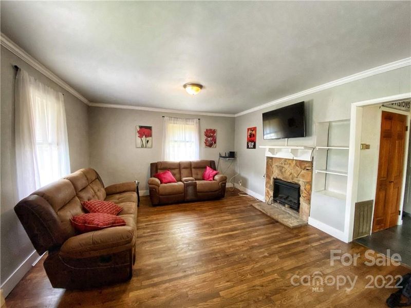 1614 Laboratory Rd, Lincolnton, NC 28092