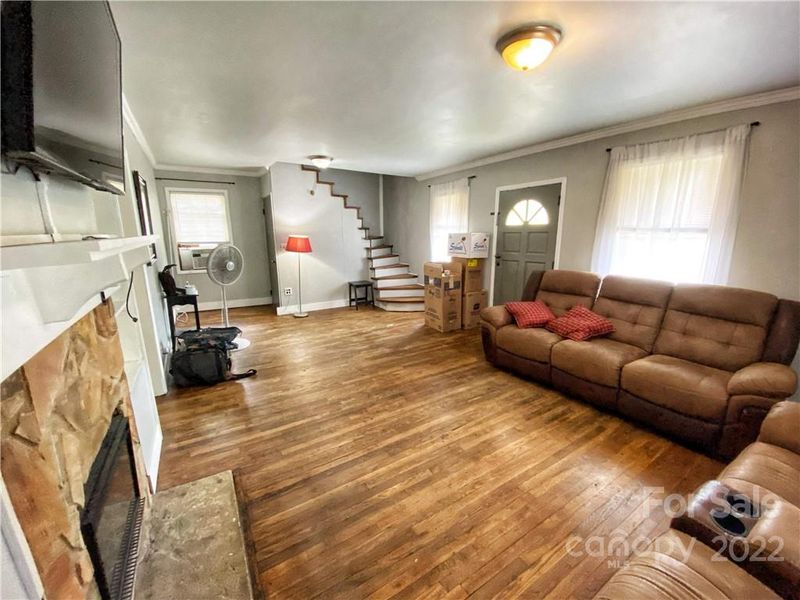 1614 Laboratory Rd, Lincolnton, NC 28092