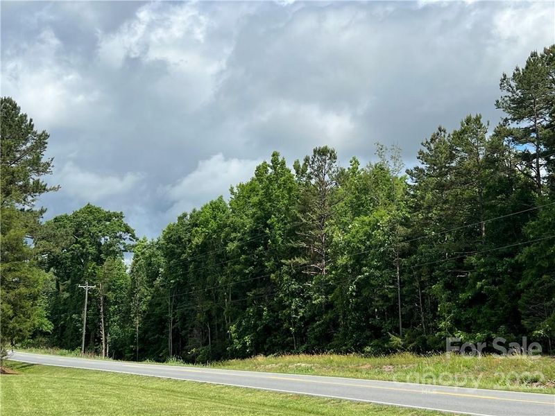 7825 Nc 200 Hw, Midland, NC 28107