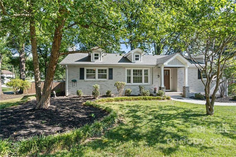 1126 Hartford Ave, Charlotte, NC 28209