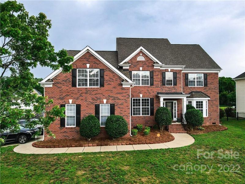 6041 The Meadows Ln, Harrisburg, NC 28075