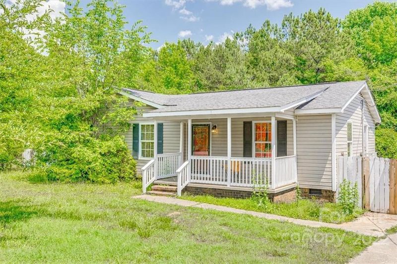 19 Wainwright Ave, York, SC 29745
