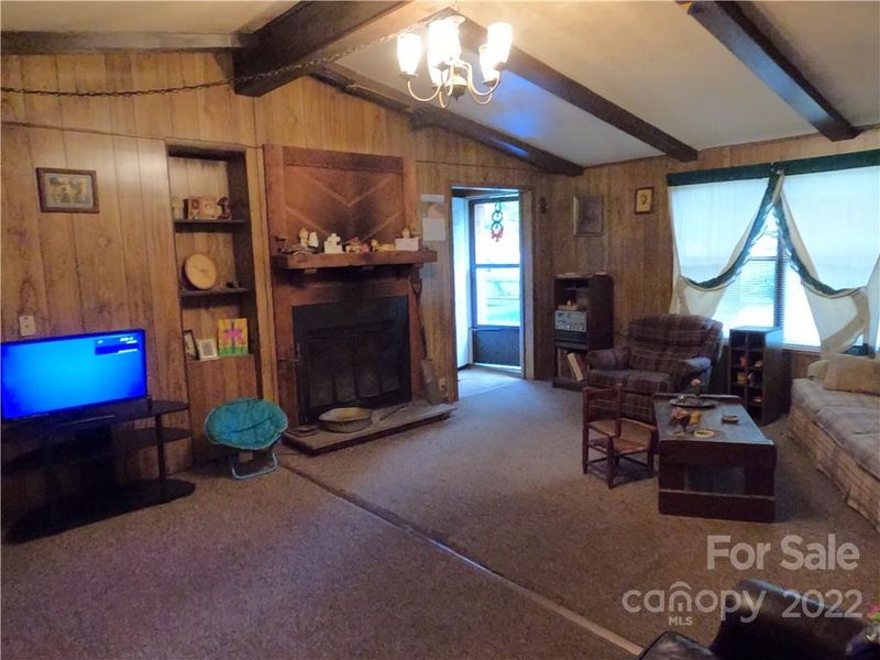 535 28th St, Hickory, NC 28602