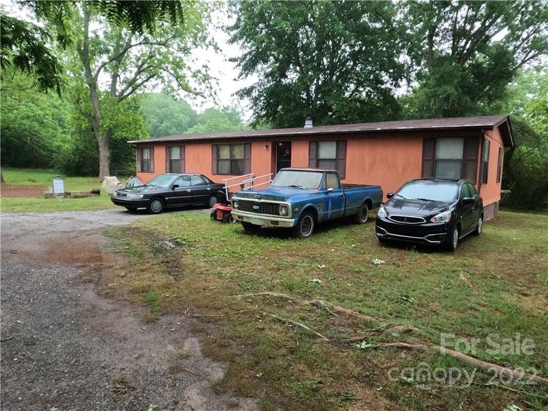 535 28th St, Hickory, NC 28602