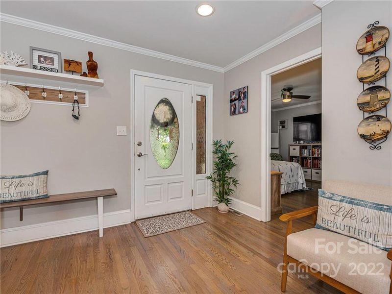 5424 Cold Harbor Dr, Charlotte, NC 28214
