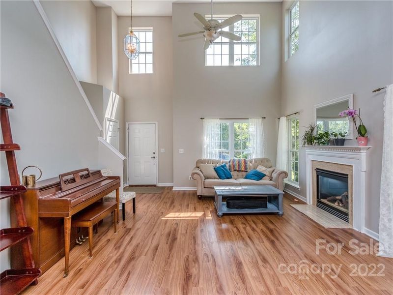 113 Lighthouse Rd, Mount Holly, NC 28120