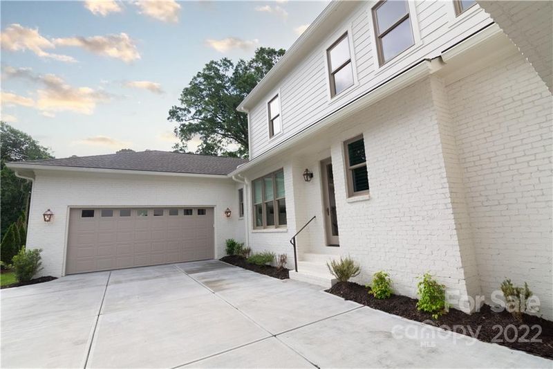 1326 Rollins Ave, Charlotte, NC 28205