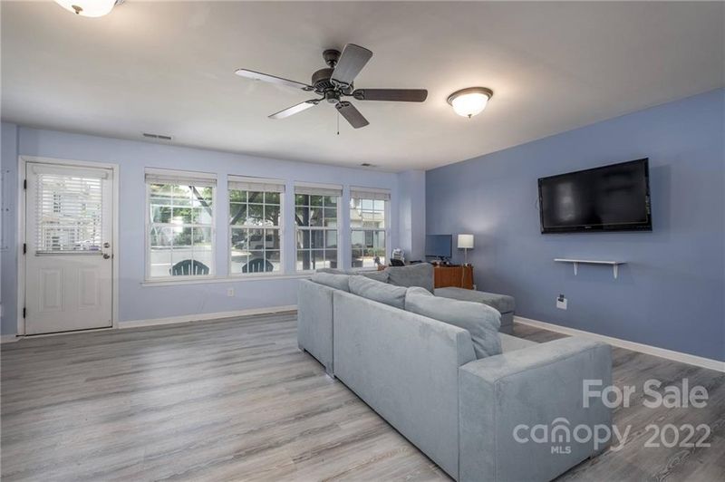 6214 Rockefeller Ln #417, Charlotte, NC 28210