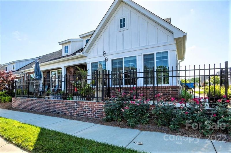 125 Adelaide Way, Rock Hill, SC 29732