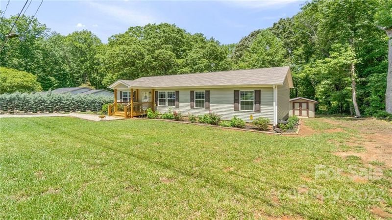 310 Poplar St, Stanley, NC 28164