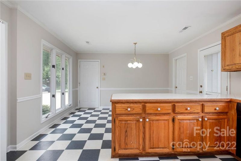 4108 Lynn Ave, Gastonia, NC 28052