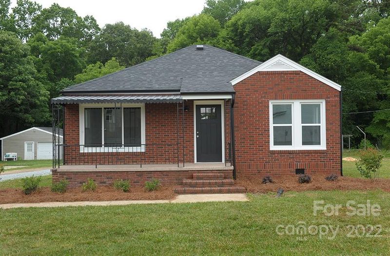 563 Shearers Rd, Mooresville, NC 28115