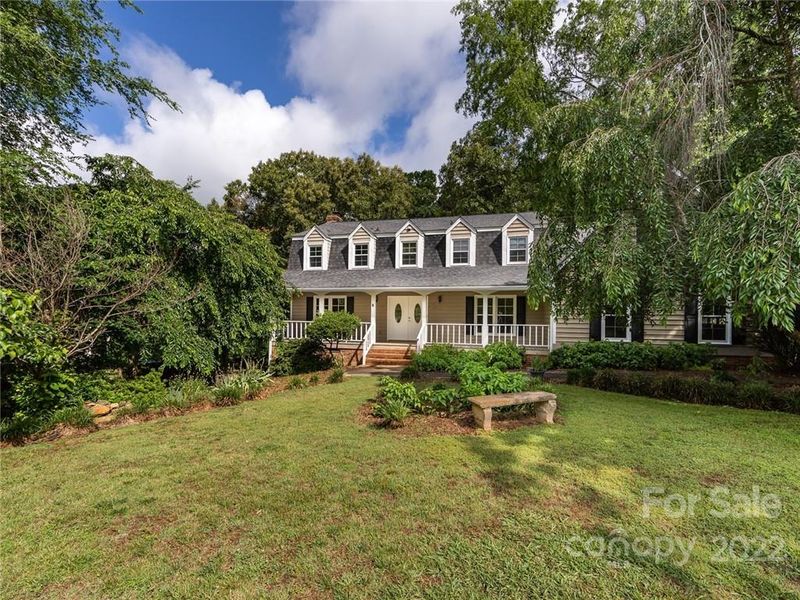 6925 Old Oak Ln, Mint Hill, NC 28227