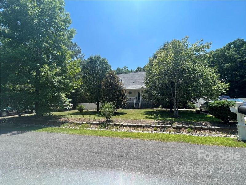 1120 Hidden Brook Ln, Clover, SC 29710