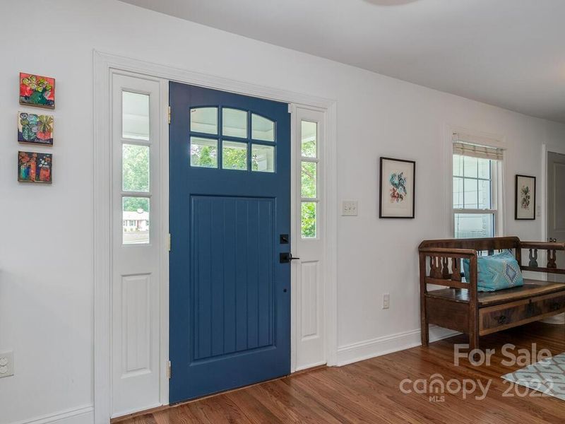 4701 Addison Dr, Charlotte, NC 28211