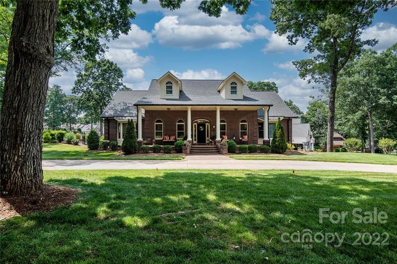 3509 Rock Bridge Dr NE, Conover, NC 28613