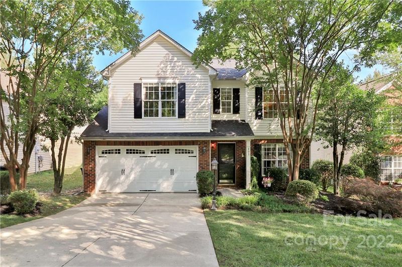 405 Sugar Maple Dr, Tega Cay, SC 29708