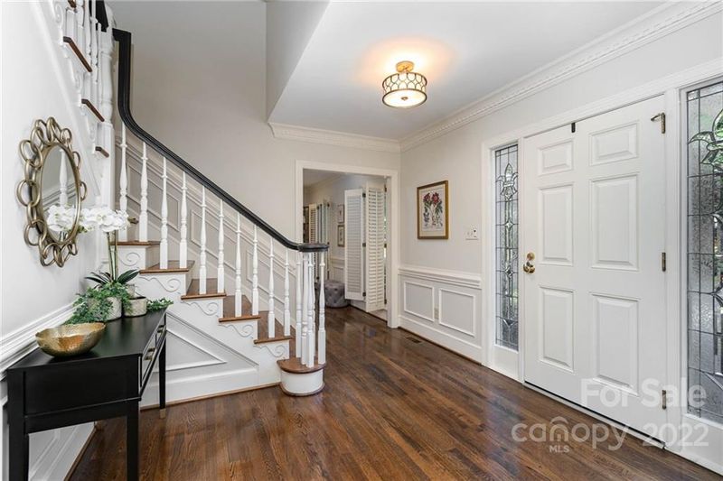 9333 Sardis Glen Dr, Matthews, NC 28105