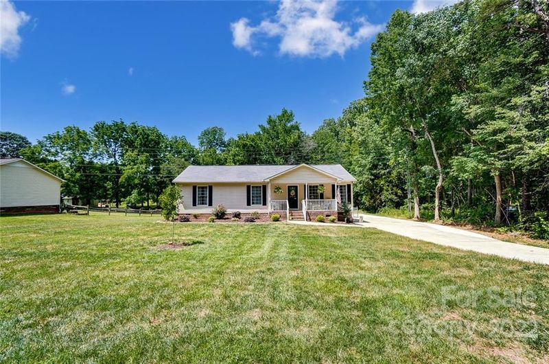 120 Boyd Rd, Clover, SC 29710