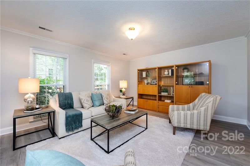 4611 Ovington Cir, Charlotte, NC 28226