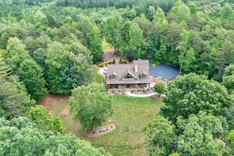 1658 Maggie St, Catawba, NC 28609