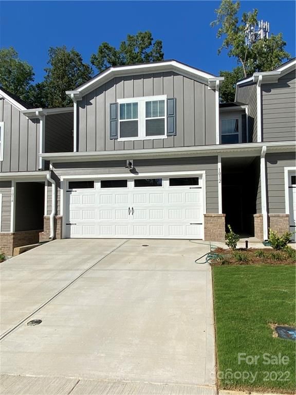 1012 Maltby St, Charlotte, NC 28217