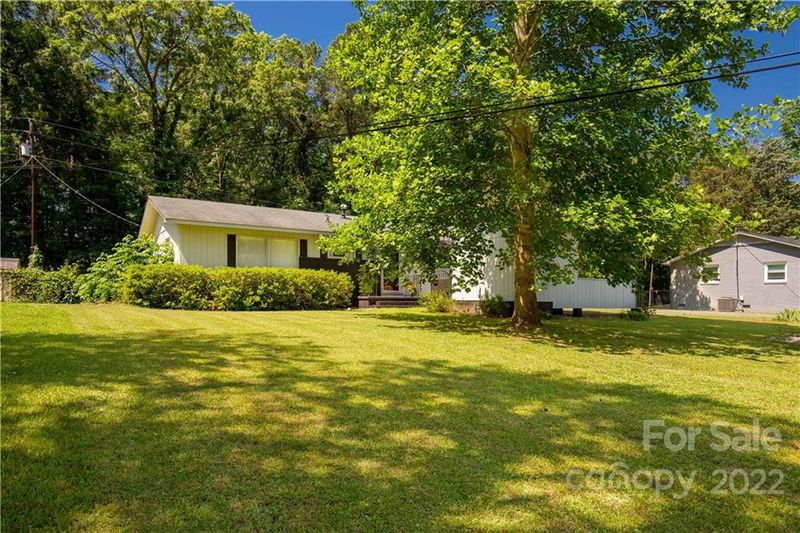 1307 Crestfield Dr, Lancaster, SC 29720