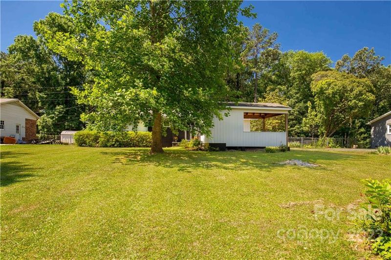 1307 Crestfield Dr, Lancaster, SC 29720