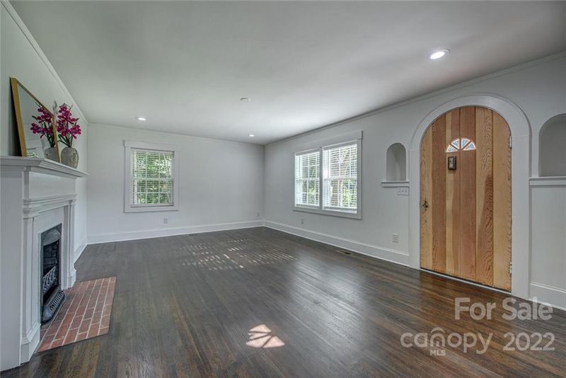 1212 South Point Rd, Belmont, NC 28012