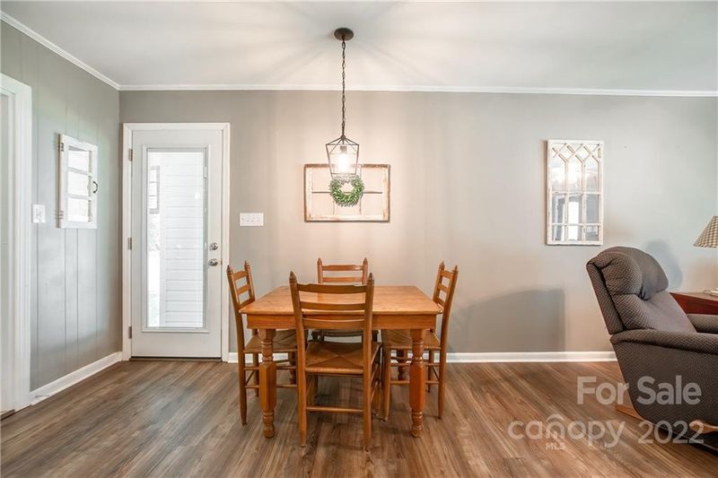 569 Oakhaven Dr, Lancaster, SC 29720