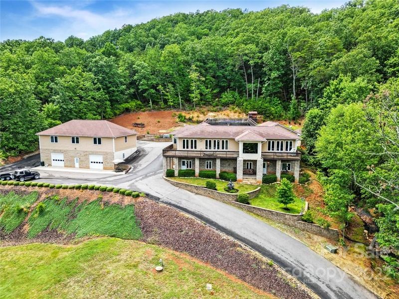 5510 Mountain Laural Dr, Maiden, NC 28650