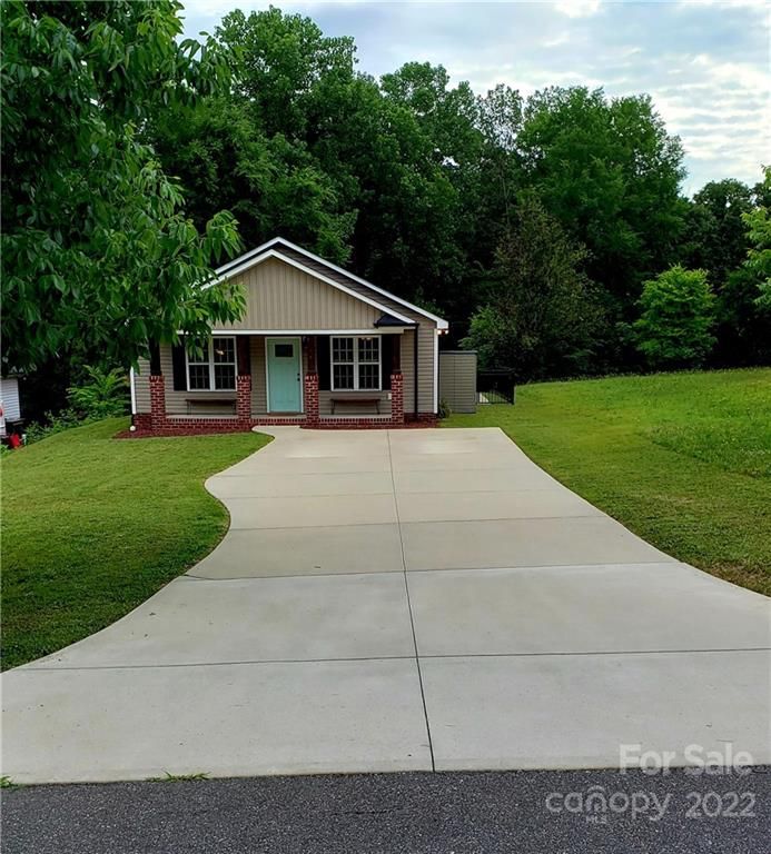 340 Belvedere Dr, Concord, NC 28027