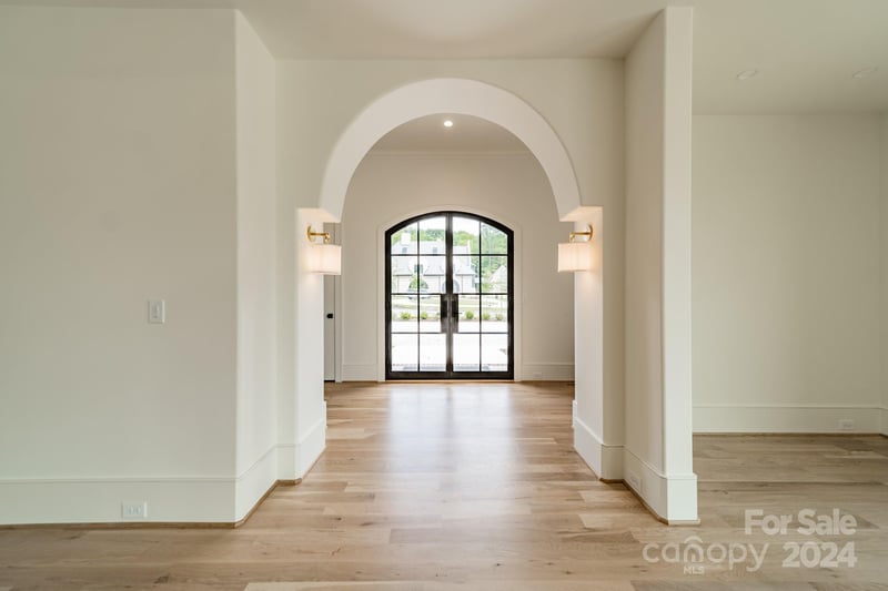8010 Litaker Manor Ct, Charlotte, NC 28270