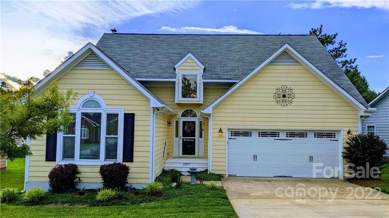 3207 Fairington Dr, Indian Trail, NC 28079