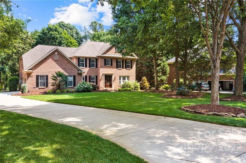 4618 Sierra View Dr, Denver, NC 28037