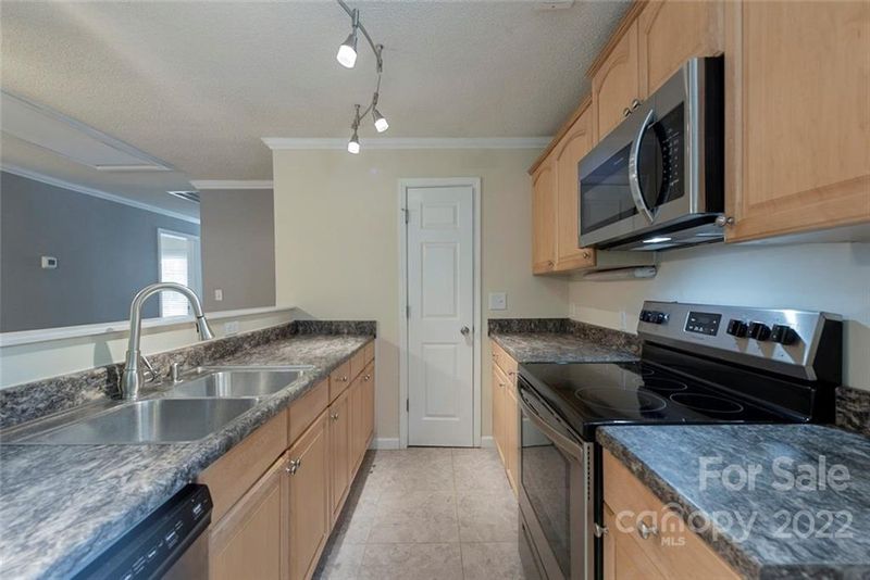 103 Grier St, Clover, SC 29710